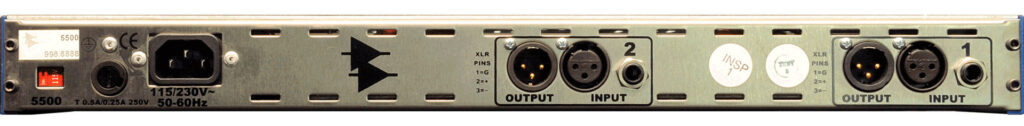 API Audio 5500 Dual Equalizer vista trasera