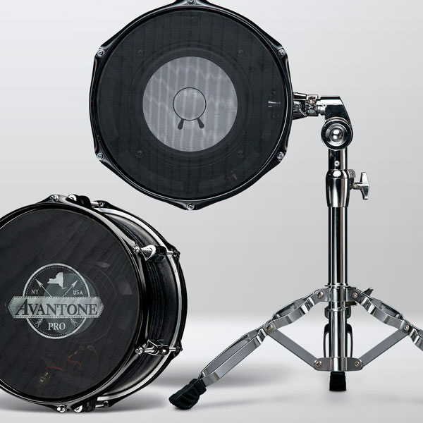 Avantone Audio Kick con y sin pie de soporte