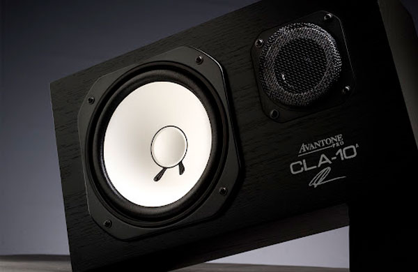 Avantone Audio CLA10A Par foto artistica