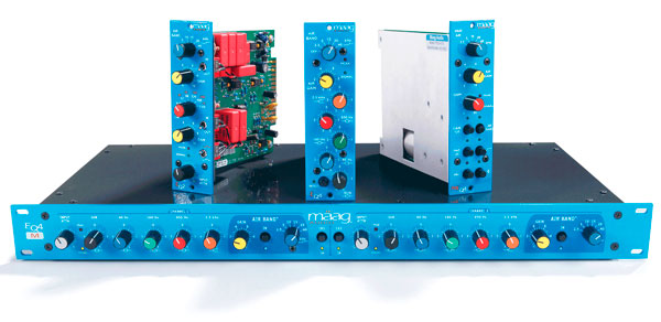 Maag Audio EQ4M junto a 3 Maag Audio EQ4