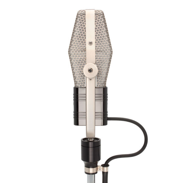 R44CE - Image 2