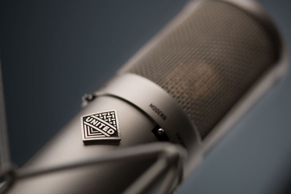 United Studio Technologies UT Twin87 vista detalles en primer plano