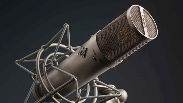 United Studio Technologies UT Twin87 vista diagonal superior