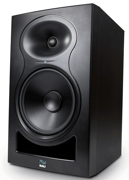 Kali Audio LP-6 negro vista diagonal