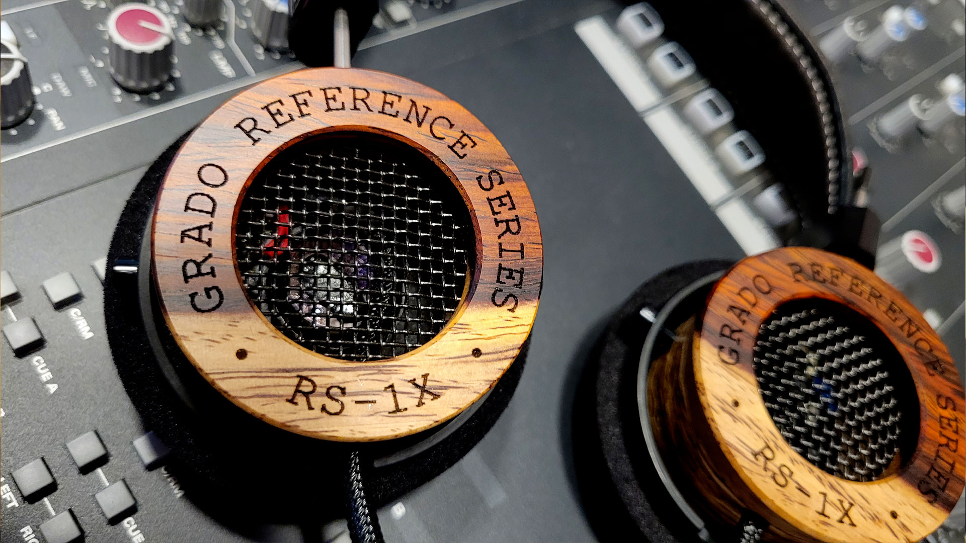 Grado RS-1X