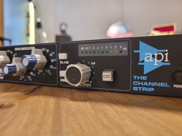 API The Channel Strip Demo