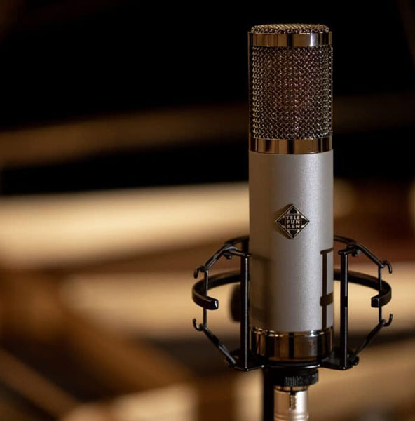 Telefunken TF51 en primer plano