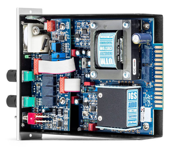 IGS 576 Blue Stripe vista en perspectiva